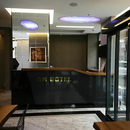 Pandora 3*