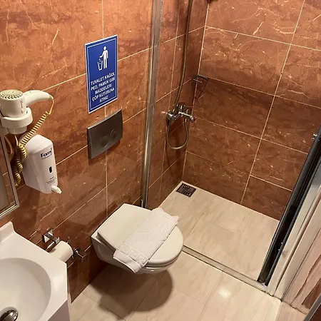 Pandora 3* איסטמבול